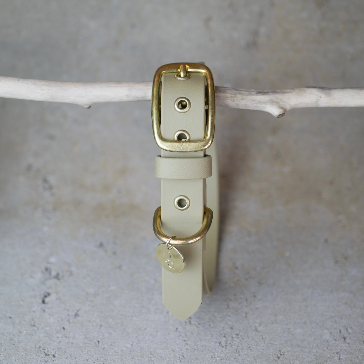 Halsband grössenverstellbar Beige mit Tuch