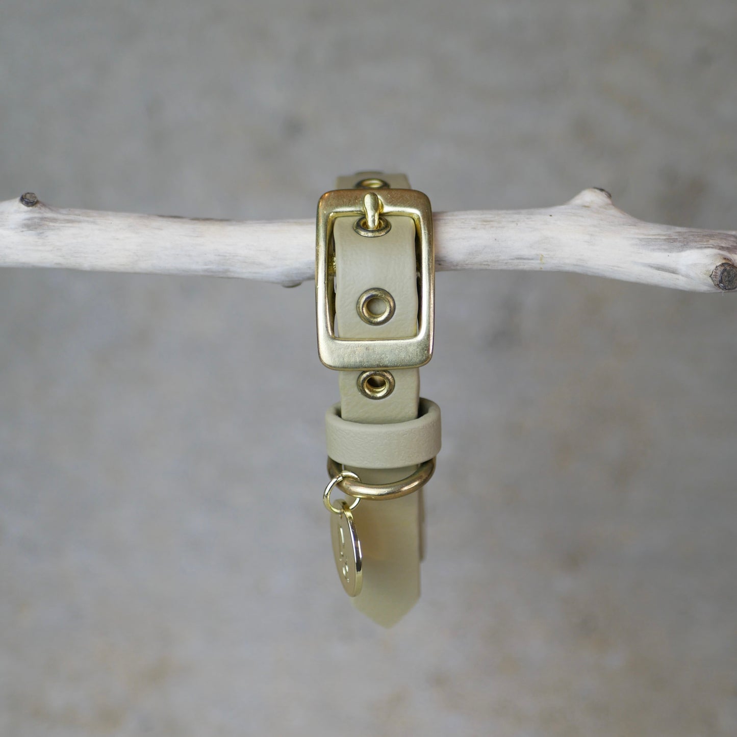 Halsband grössenverstellbar Beige mit Tuch