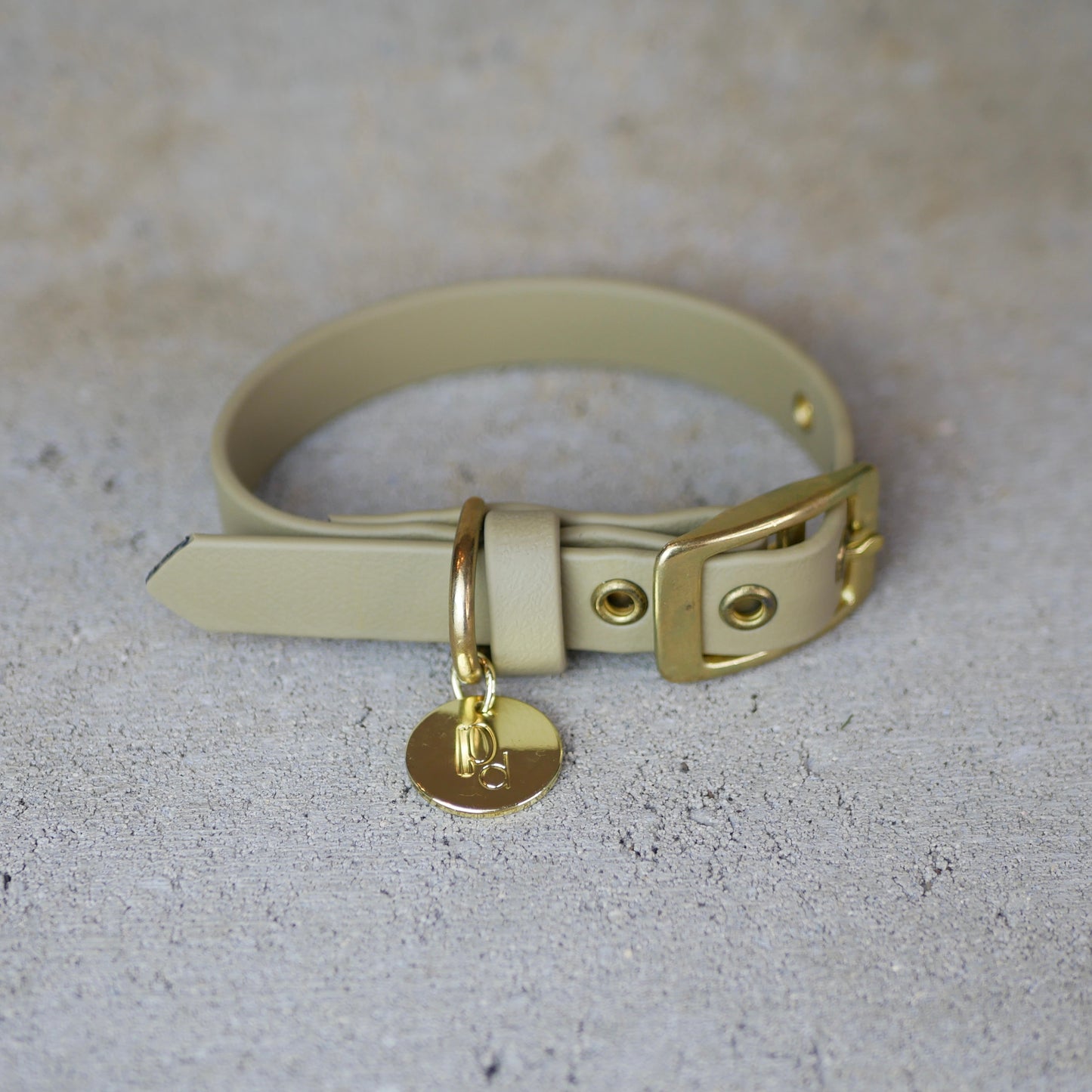 Halsband grössenverstellbar Beige mit Tuch